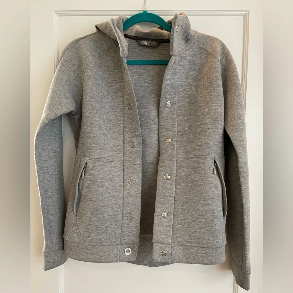The North Face Women’s 3D Thermal Snap Hoodie